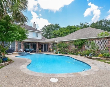7103 Adobe Meadows Court - Photo Thumbnail 43