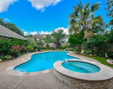 7103 Adobe Meadows Court - Photo Thumbnail 5