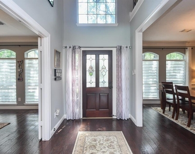 7103 Adobe Meadows Court - Photo Thumbnail 7