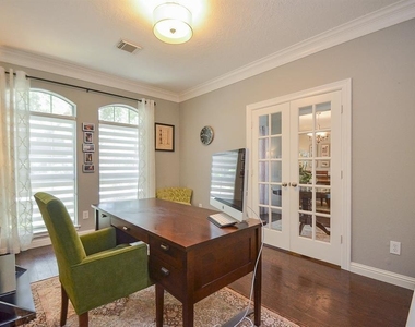 7103 Adobe Meadows Court - Photo Thumbnail 8