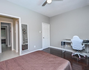 7103 Adobe Meadows Court - Photo Thumbnail 29