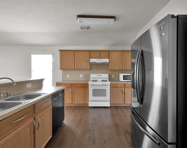 11510 Harbour Lake Court - Photo Thumbnail 10