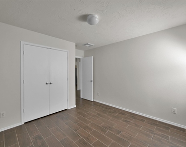 11510 Harbour Lake Court - Photo Thumbnail 19