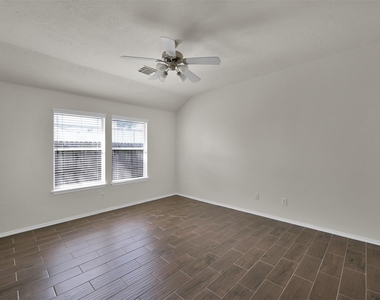 11510 Harbour Lake Court - Photo Thumbnail 21