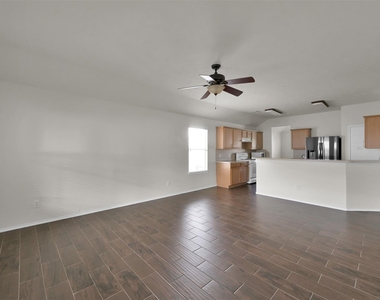 11510 Harbour Lake Court - Photo Thumbnail 14
