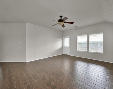 11510 Harbour Lake Court - Photo Thumbnail 12