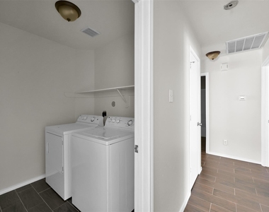 11510 Harbour Lake Court - Photo Thumbnail 20