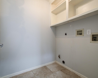 1311 Hopkins Park Drive - Photo Thumbnail 20
