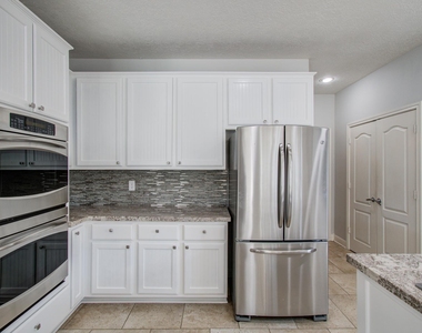 1311 Hopkins Park Drive - Photo Thumbnail 17