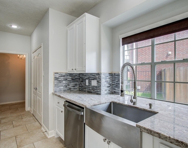 1311 Hopkins Park Drive - Photo Thumbnail 19
