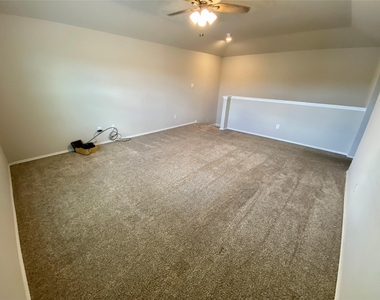 13832 Rock Island Trail - Photo Thumbnail 22