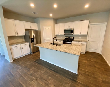 13832 Rock Island Trail - Photo Thumbnail 11
