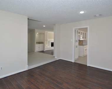 18638 Sweetjasmine Lane - Photo Thumbnail 5