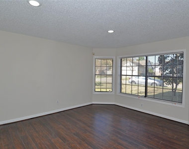 18638 Sweetjasmine Lane - Photo Thumbnail 3