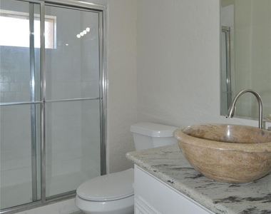 18638 Sweetjasmine Lane - Photo Thumbnail 16