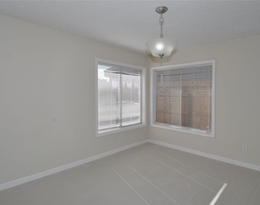 18638 Sweetjasmine Lane - Photo Thumbnail 9