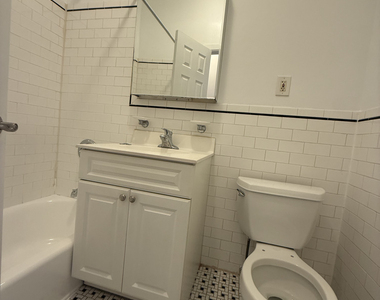 1631 2nd Avenue - Photo Thumbnail 5