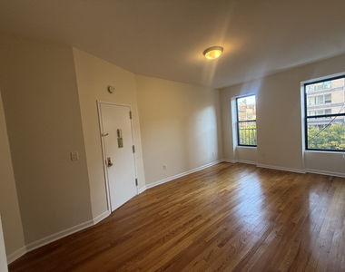 1631 2nd Avenue - Photo Thumbnail 12