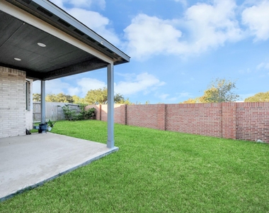 4251 Colony Lane - Photo Thumbnail 37