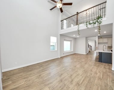 4251 Colony Lane - Photo Thumbnail 24