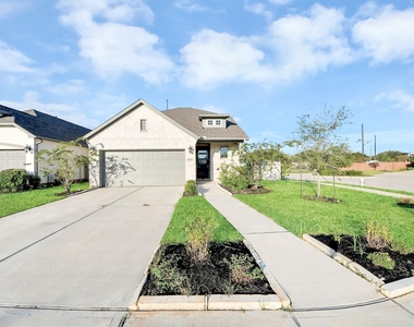 4251 Colony Lane - Photo Thumbnail 2