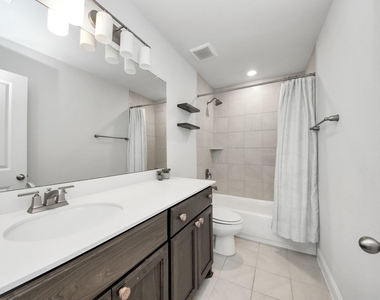 4251 Colony Lane - Photo Thumbnail 36