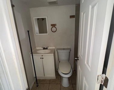 2501 Truxillo Street - Photo Thumbnail 6