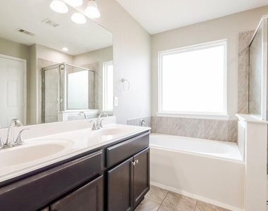 12210 Zenith Ridge Way - Photo Thumbnail 9