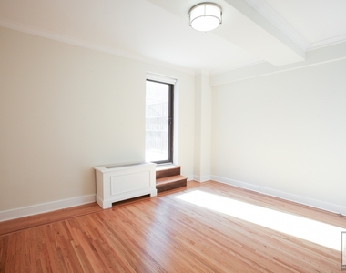 West 70th Street - Photo Thumbnail 1