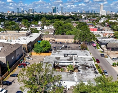 1419 Hawthorne - Photo Thumbnail 14
