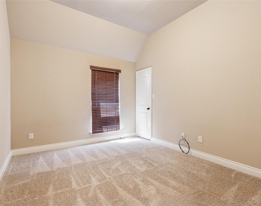 27111 Hardwick Hills Lane - Photo Thumbnail 26
