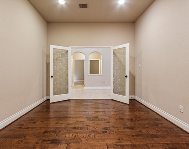 27111 Hardwick Hills Lane - Photo Thumbnail 7