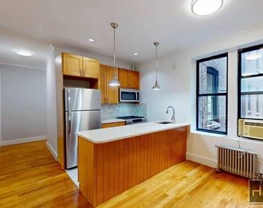 West 110th Street - Photo Thumbnail 1
