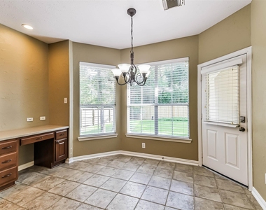 15 Filigree Pines Place - Photo Thumbnail 20