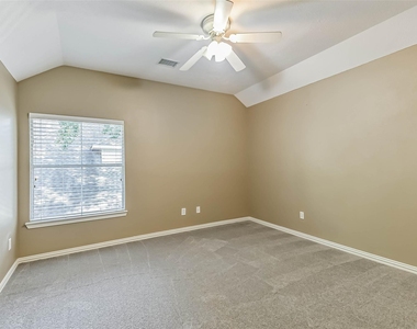 15 Filigree Pines Place - Photo Thumbnail 34