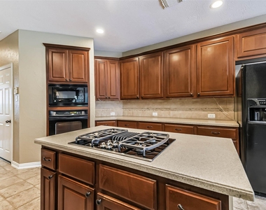 15 Filigree Pines Place - Photo Thumbnail 17