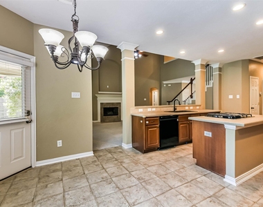 15 Filigree Pines Place - Photo Thumbnail 19