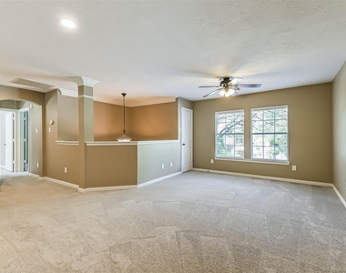 15 Filigree Pines Place - Photo Thumbnail 31