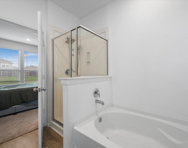 23426 Wrexham Street - Photo Thumbnail 20