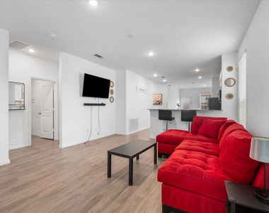 23426 Wrexham Street - Photo Thumbnail 11