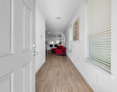 23426 Wrexham Street - Photo Thumbnail 7