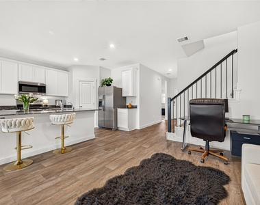 1707 Portorosso Drive - Photo Thumbnail 1