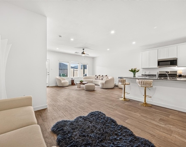 1707 Portorosso Drive - Photo Thumbnail 16
