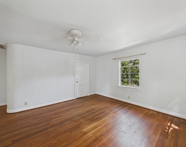 1823 W Main Street - Photo Thumbnail 1