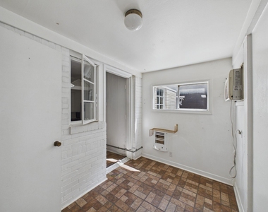 1823 W Main Street - Photo Thumbnail 15