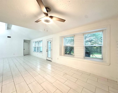 3411 Cannon Ridge Drive - Photo Thumbnail 3