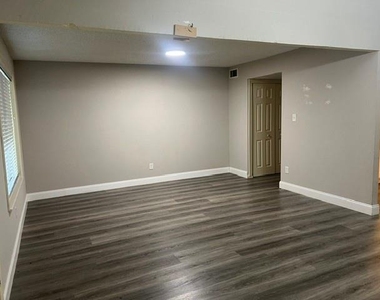 12345 S Dairy Ashford Road - Photo Thumbnail 1