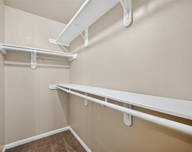 2212 Naomi Street - Photo Thumbnail 18