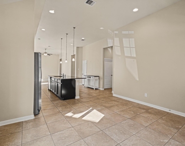 20723 Waterfall Rain Court - Photo Thumbnail 5