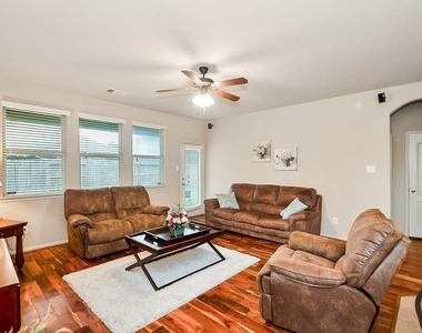5201 Pale Sage Lane - Photo Thumbnail 6